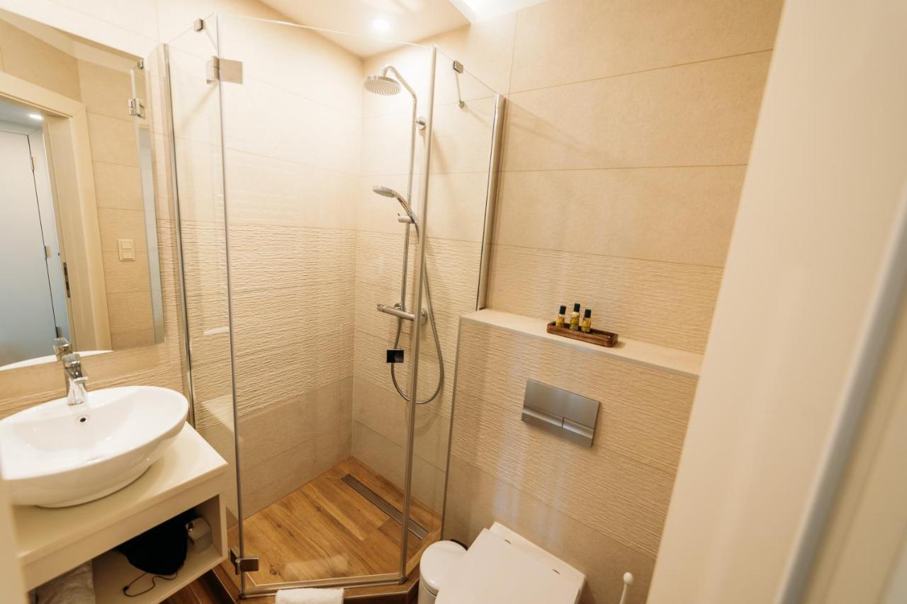 Labashaz Debrecen Bed and Breakfast Eksteriør billede